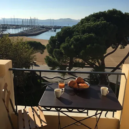 Apartment Vue Golfe St Tropez A Ste Maxime Yourhosthelper *